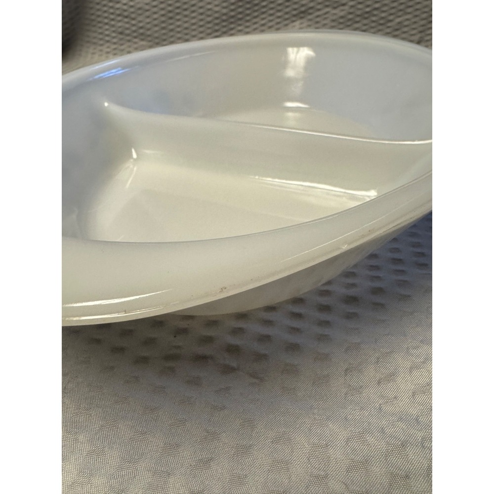VTG Glasbake Blue Flower Floral Pattern White Divided Casserole Dish J2352‎ EUC - Picture 7 of 11